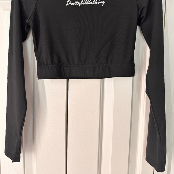 PLT Crop Top - Picture 4 of 4